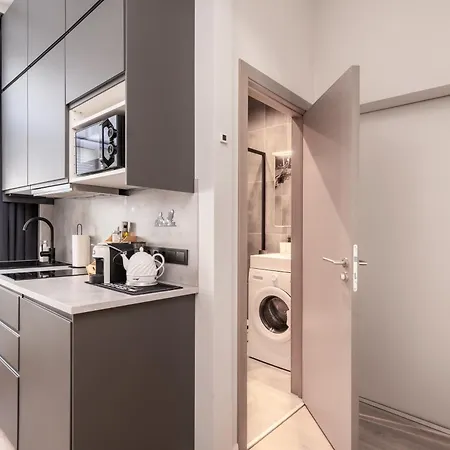 Stylish For 2 - Valdemara St *